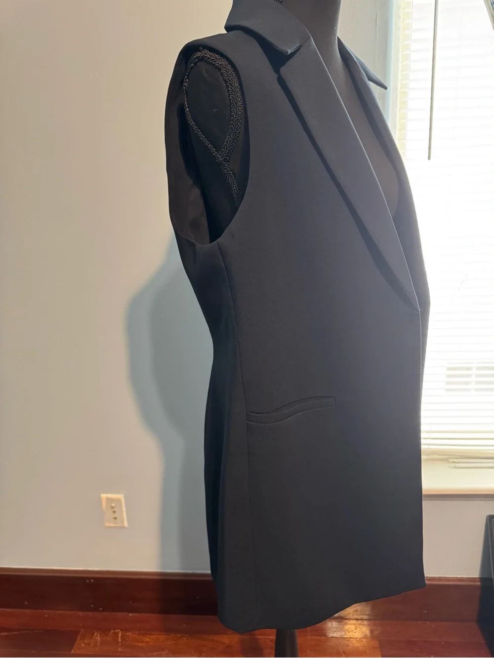 Modern Sleeveless Blazer Vest in Navy